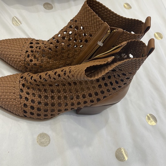 One time wear - Picture 8 of 10